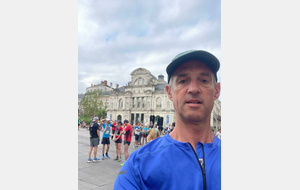 22 km en ville et parcs d'Angers - 25 visites de monuments dans le parcours